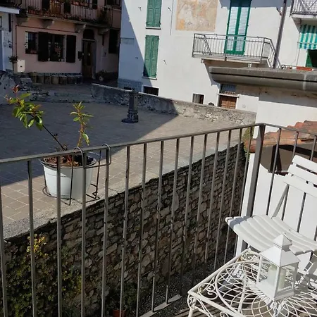 公寓 La Finestra Sul