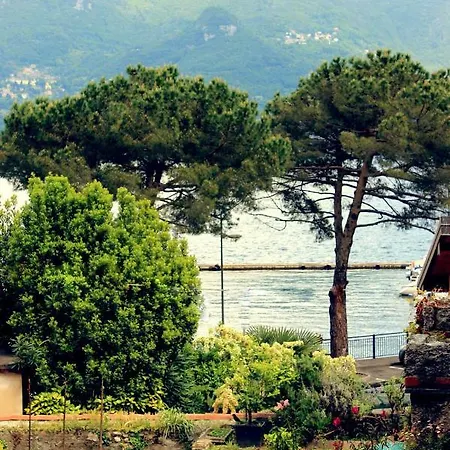 Apartment La Finestra Sul