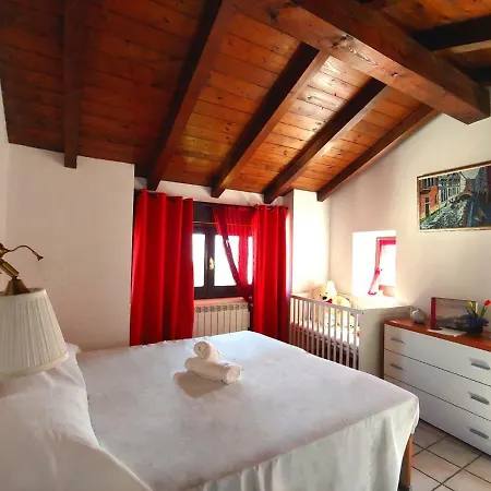 La Finestra Sul Apartment