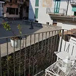 Apartment La Finestra Sul